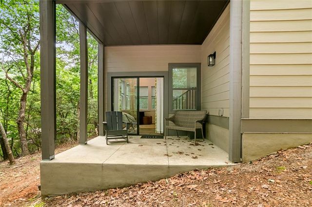 233 Lone Wolf Trail, Jasper, GA 30143
