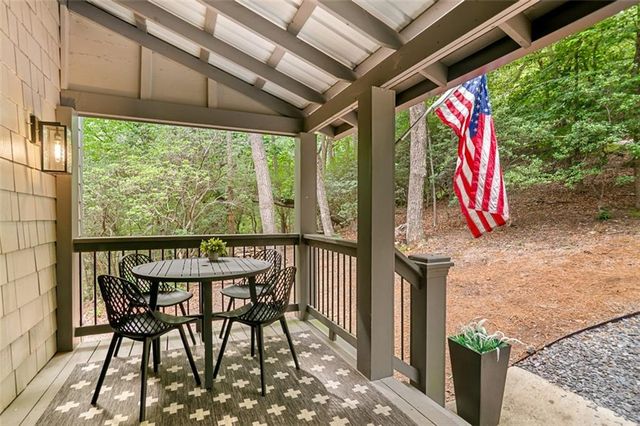 233 Lone Wolf Trail, Jasper, GA 30143