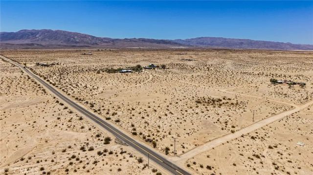 5200 Godwin, 29 Palms, CA 92277
