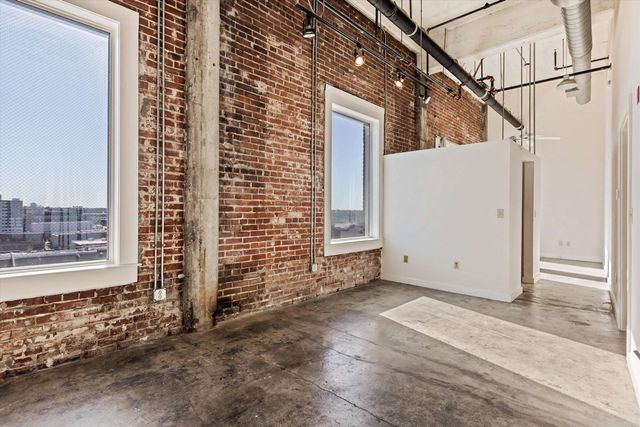 245 Madison Ave Apt 705, Memphis, TN 38103