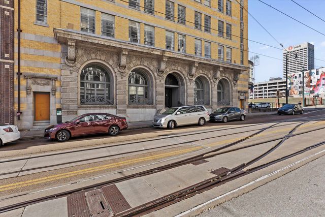 245 Madison Ave Apt 705, Memphis, TN 38103