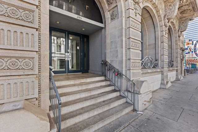 245 Madison Ave Apt 705, Memphis, TN 38103