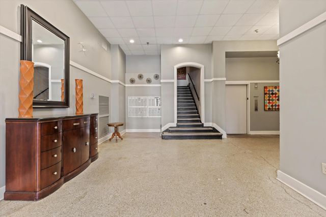 245 Madison Ave Apt 705, Memphis, TN 38103