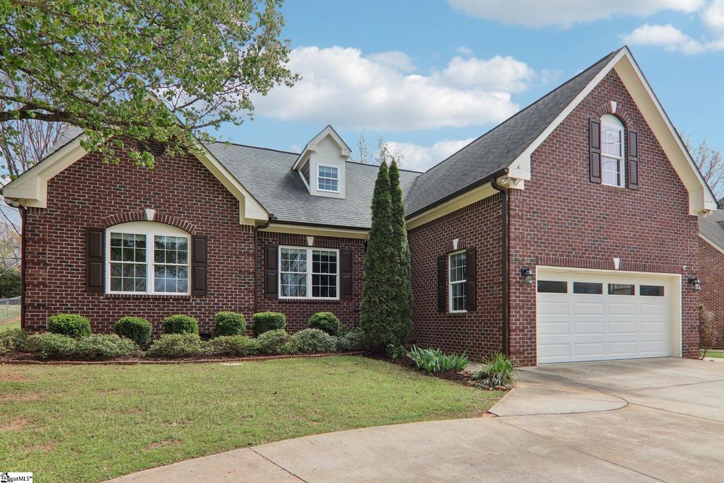 1114 Devenger Road, Greer, SC 29650