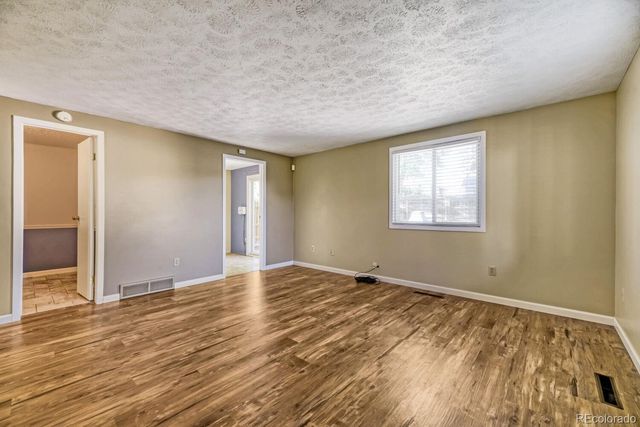 6654 W 96th Avenue, Broomfield, CO 80021