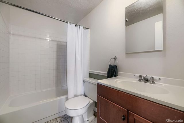6654 W 96th Avenue, Broomfield, CO 80021