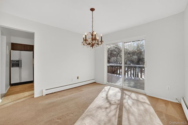 126 Coachlight Square, Montrose, NY 10548