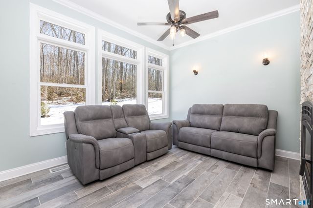 4 Goldfinch Terrace, East Lyme, CT 06333