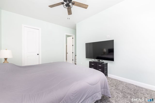 4 Goldfinch Terrace, East Lyme, CT 06333