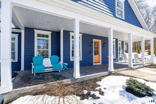 4 Goldfinch Terrace, East Lyme, CT 06333