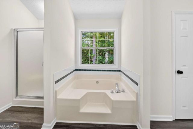 1009 Bexhill Drive, Lawrenceville, GA 30043