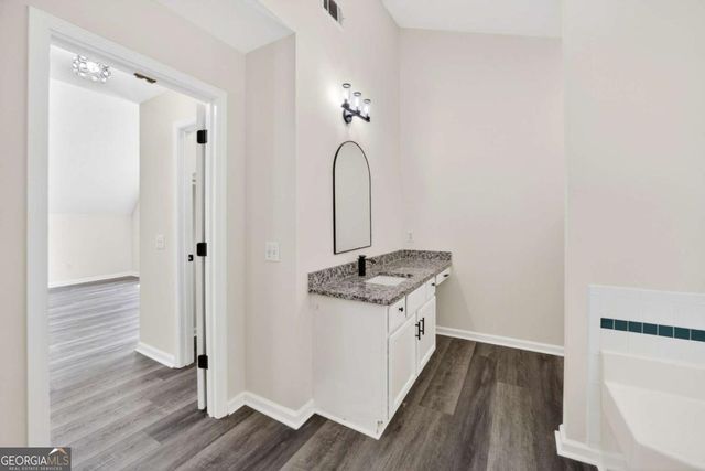 1009 Bexhill Drive, Lawrenceville, GA 30043