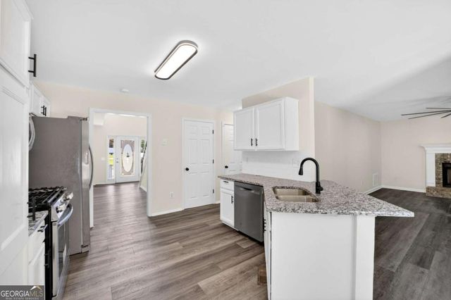 1009 Bexhill Drive, Lawrenceville, GA 30043