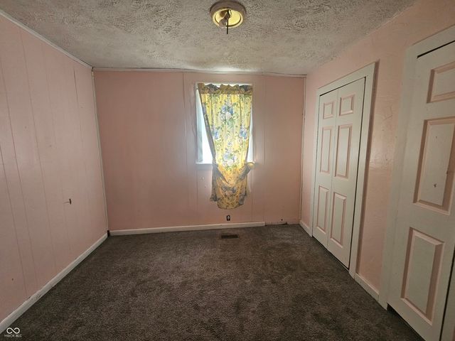 1253 Congress Street, Middletown, IN 47356