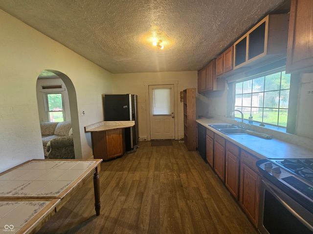 1253 Congress Street, Middletown, IN 47356