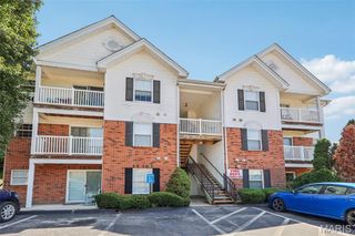 450 Benton Drive E, St Peters, MO 63376