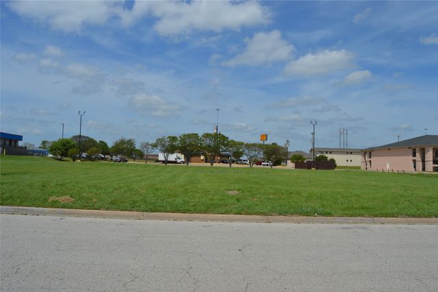 TBD Benton off Hwy 69 Street, Greenville, TX 75402