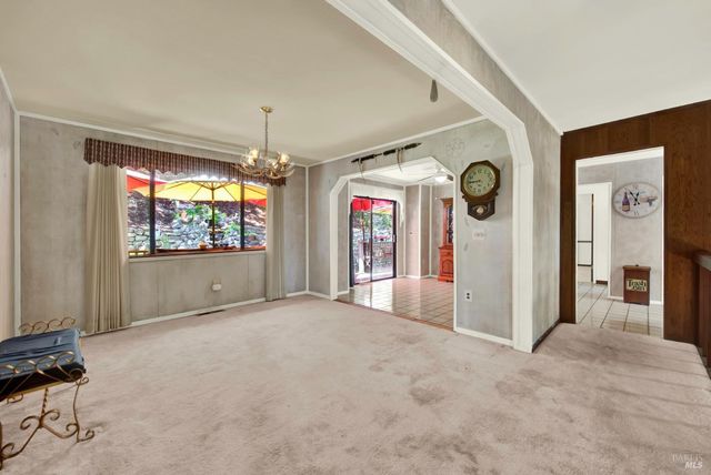 140 Alamo Dr, Vacaville, CA 95688