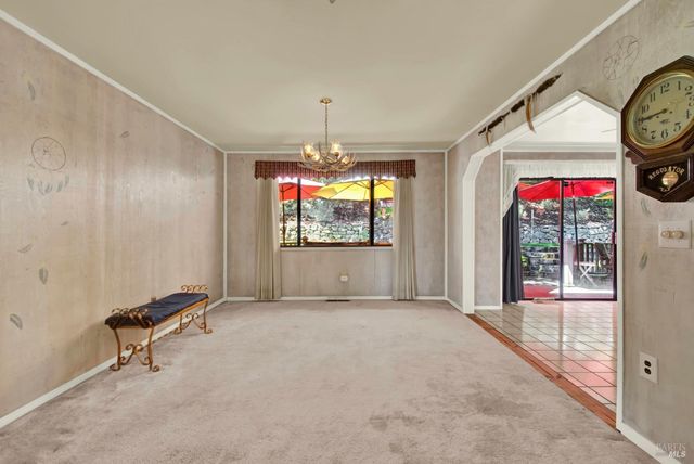 140 Alamo Dr, Vacaville, CA 95688