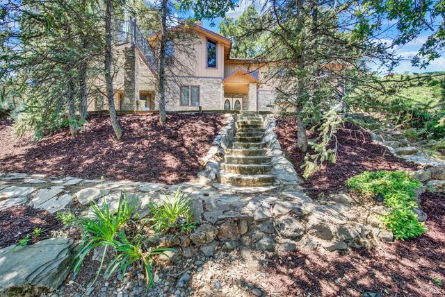 140 Alamo Dr, Vacaville, CA 95688