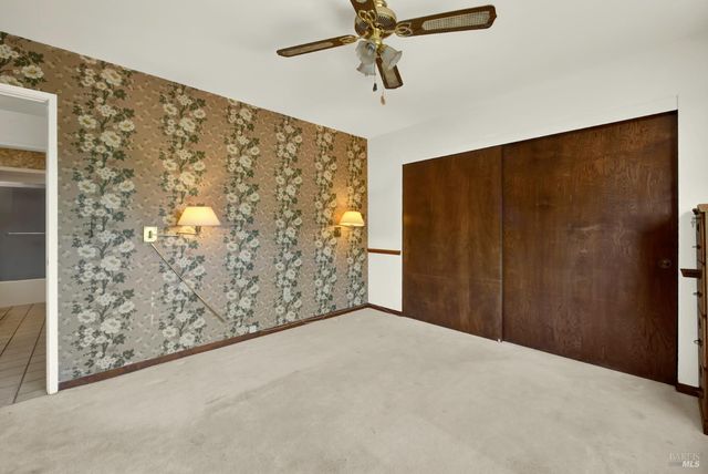 140 Alamo Dr, Vacaville, CA 95688