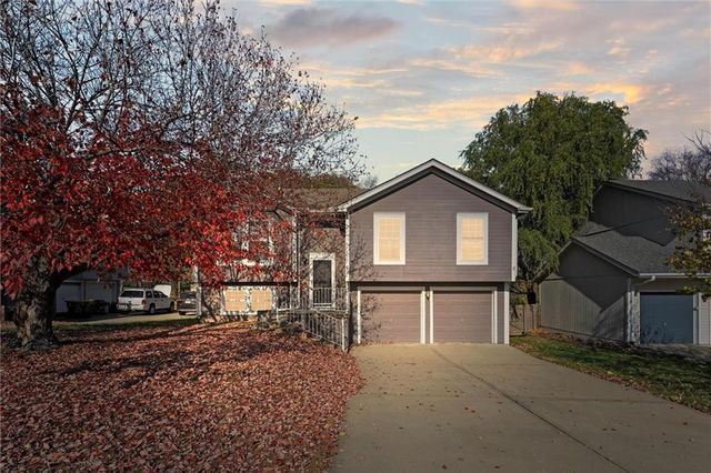 8804 NE 73rd Terrace, Kansas City, MO 64158