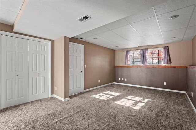 8804 NE 73rd Terrace, Kansas City, MO 64158