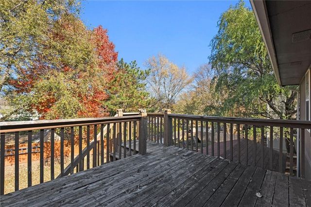 8804 NE 73rd Terrace, Kansas City, MO 64158