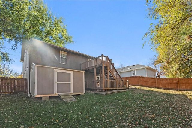 8804 NE 73rd Terrace, Kansas City, MO 64158