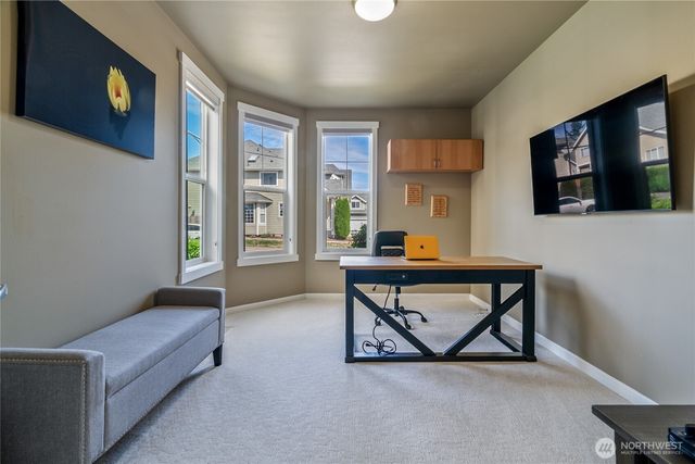 12925 SE 216th Place, Kent, WA 98031