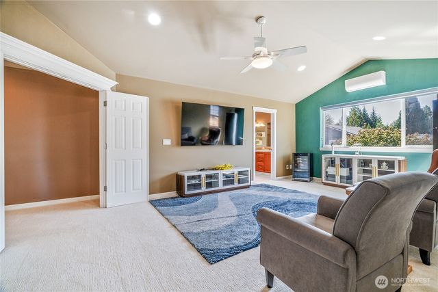 12925 SE 216th Place, Kent, WA 98031