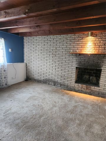 29600 Pine Street, Inkster, MI 48141