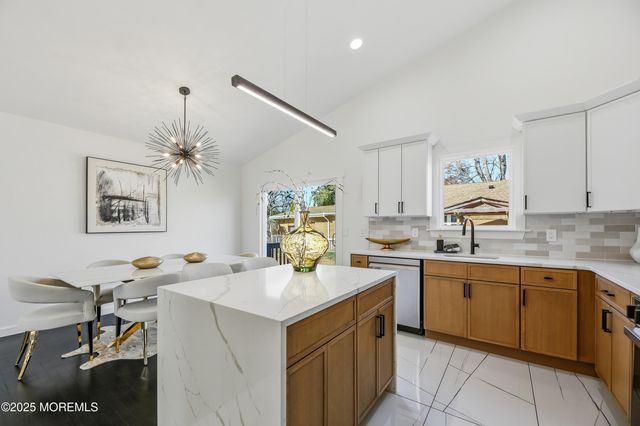 28 Brattle Avenue, Ewing, NJ 08638