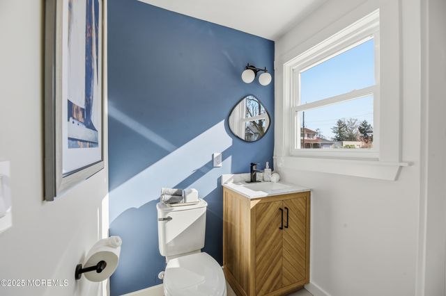 28 Brattle Avenue, Ewing, NJ 08638