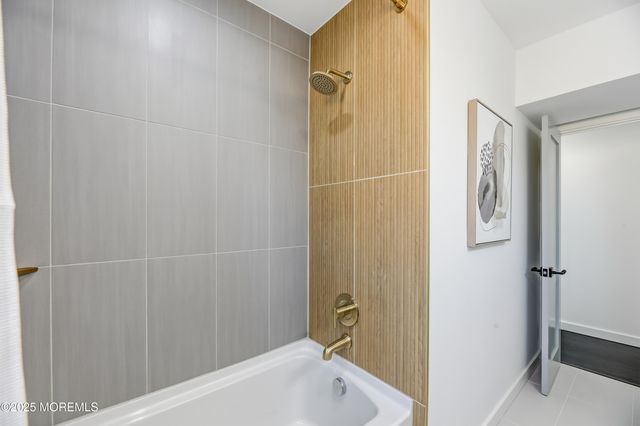 28 Brattle Avenue, Ewing, NJ 08638