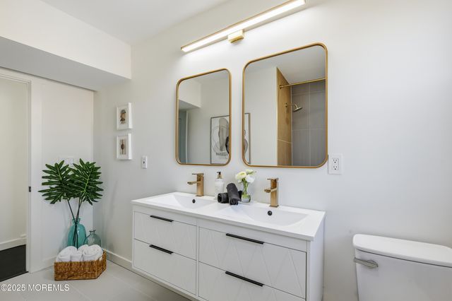 28 Brattle Avenue, Ewing, NJ 08638