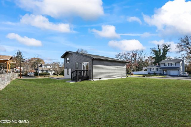 28 Brattle Avenue, Ewing, NJ 08638