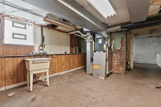 416 Cribbs St, City Of Greensburg, PA 15601