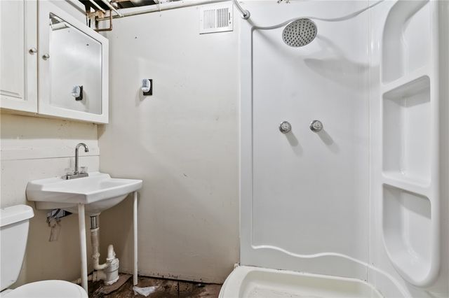 416 Cribbs St, City Of Greensburg, PA 15601