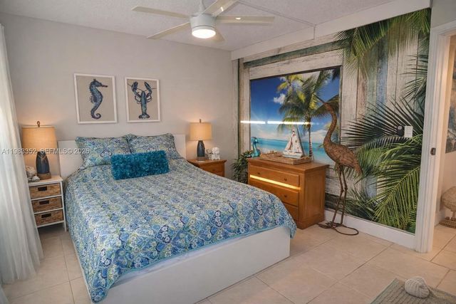 3530 NW 52nd Ave 509, Lauderdale Lakes, FL 33319