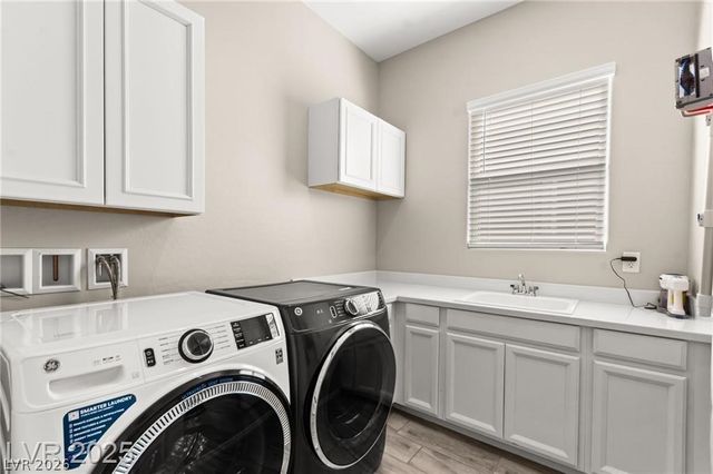 103 Reflection Cove Drive, Henderson, NV 89011