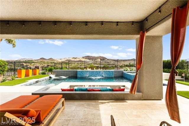 103 Reflection Cove Drive, Henderson, NV 89011