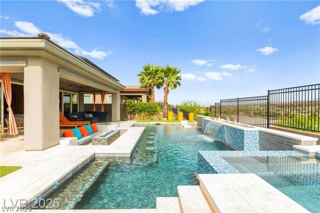 103 Reflection Cove Drive, Henderson, NV 89011