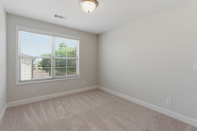 262 Signature Pl, Lebanon, TN 37087