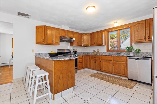 61 Argonne Street, Johnston, RI 02919