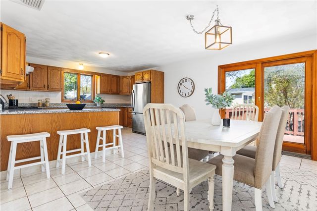 61 Argonne Street, Johnston, RI 02919