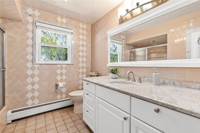 61 Argonne Street, Johnston, RI 02919