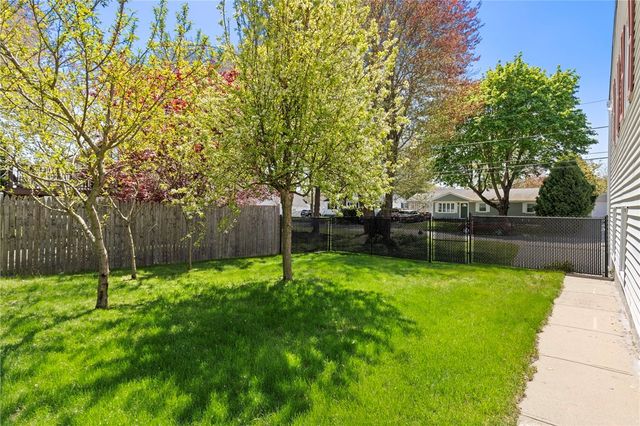 61 Argonne Street, Johnston, RI 02919