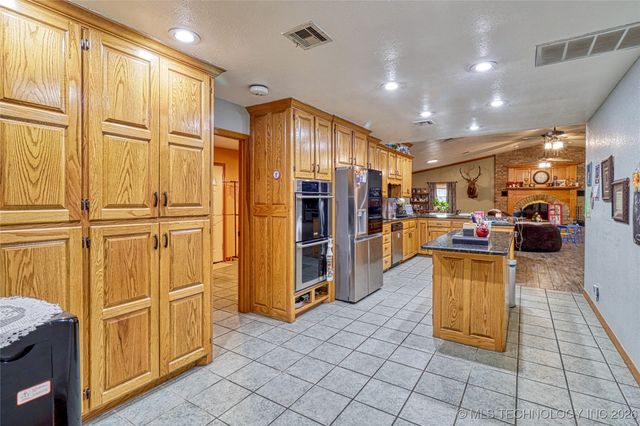 3108 High Hill Road, Mcalester, OK 74501