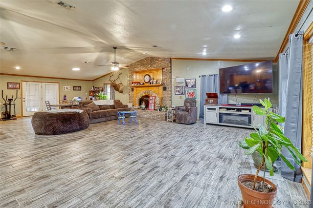 3108 High Hill Road, Mcalester, OK 74501